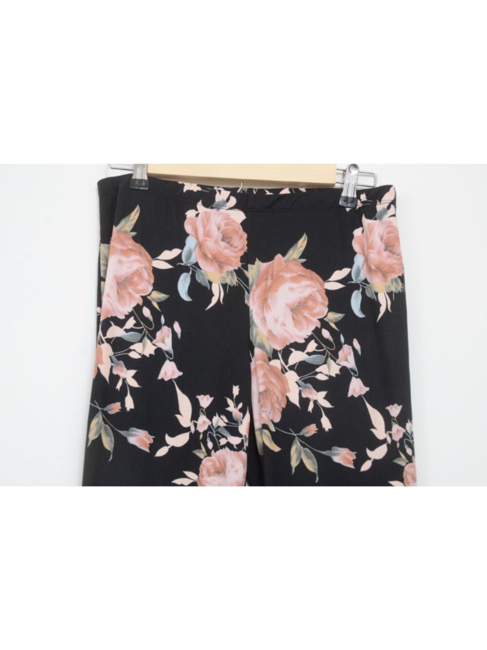 Nu Label Women's LG Black Floral Palazzo Pants Bell Bottom Flare Leggings Yoga - Picture 3 of 7
